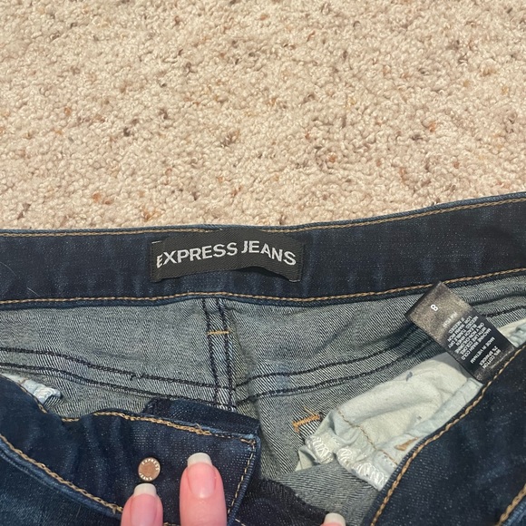 Express Cut-off Jean Shorts - Picture 3 of 3